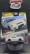 HW Modern Classic Skyline R33